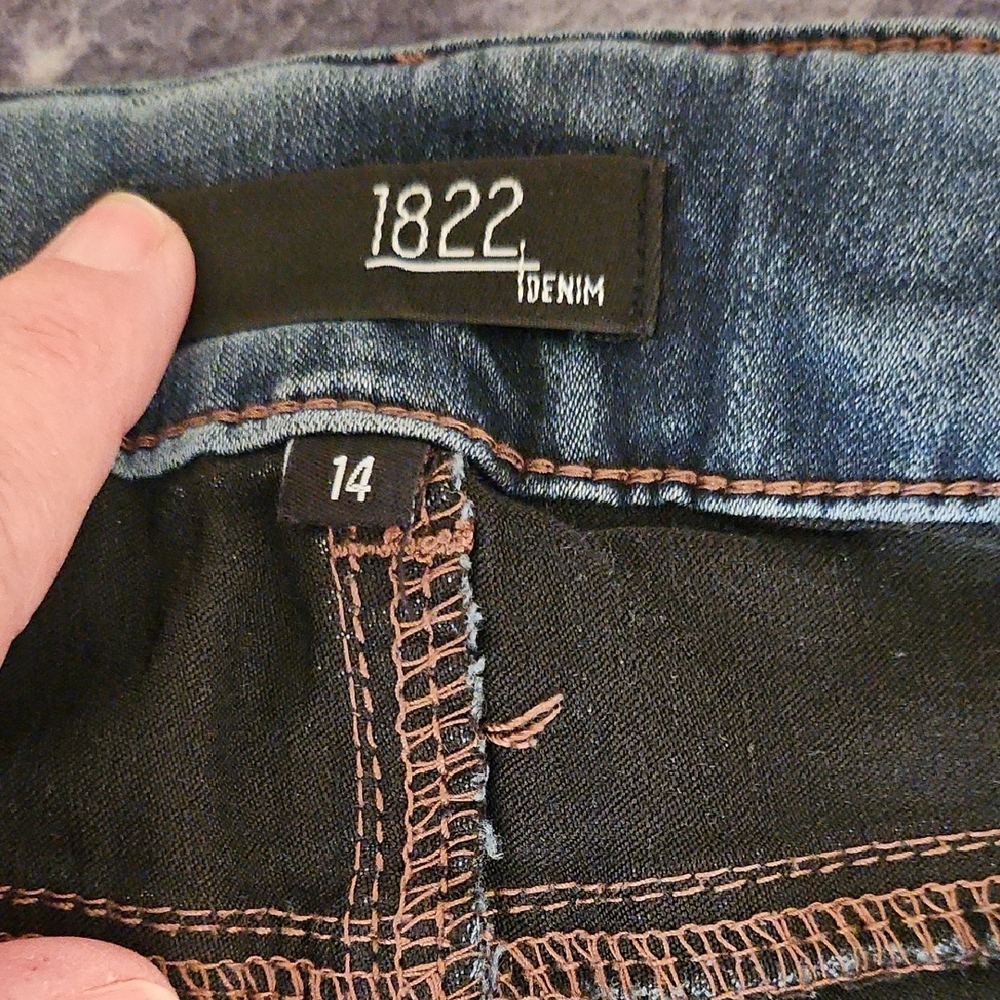 1822 'Butter' Denim Dark Wash  Jeans - Picture 4 of 8